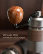 HiBREW G4B: Zbliżenie uchwytu z drewna orzechowego
