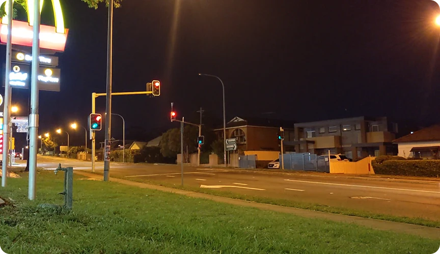 Imou Bulb Cam 5 MP — kamera Wi-Fi E27 — Po zmroku